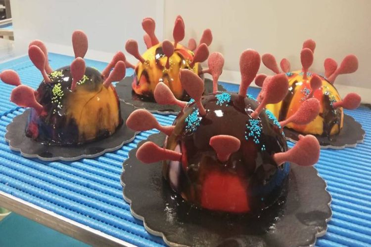 italy-virus-cake